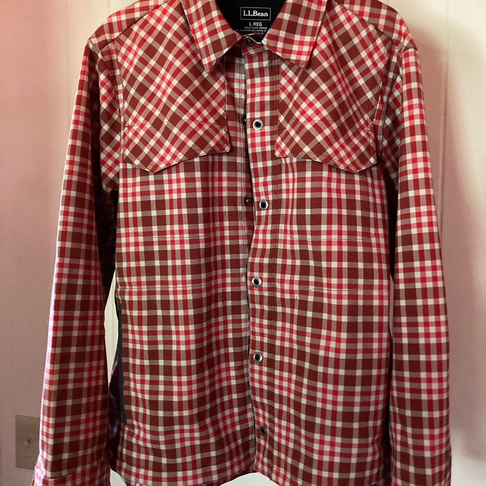 NWOT - men’s LL bean jacket size Large